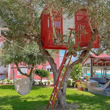Lejlighedshotel Amazona And