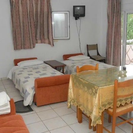 Amazona And Lejlighedshotel 3*