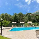 Amazona Apartments&studios Aparthotel Spartià