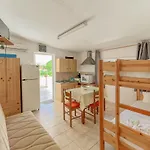 Amazona Apartments&studios 3*