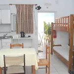 Amazona Apartments&studios Spartià