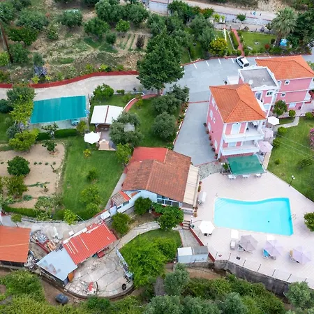 아파트호텔 Amazona And 3*