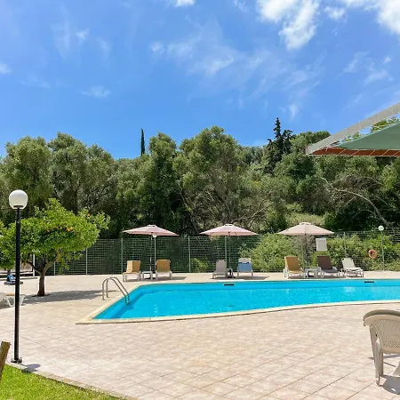 Amazona And 아파트호텔 스파르티아