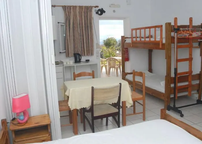 Amazona And 3* Spartia (Kefalonia)