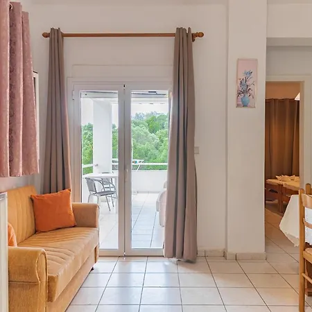 Amazona And スパルティア