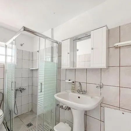 Amazona And スパルティア